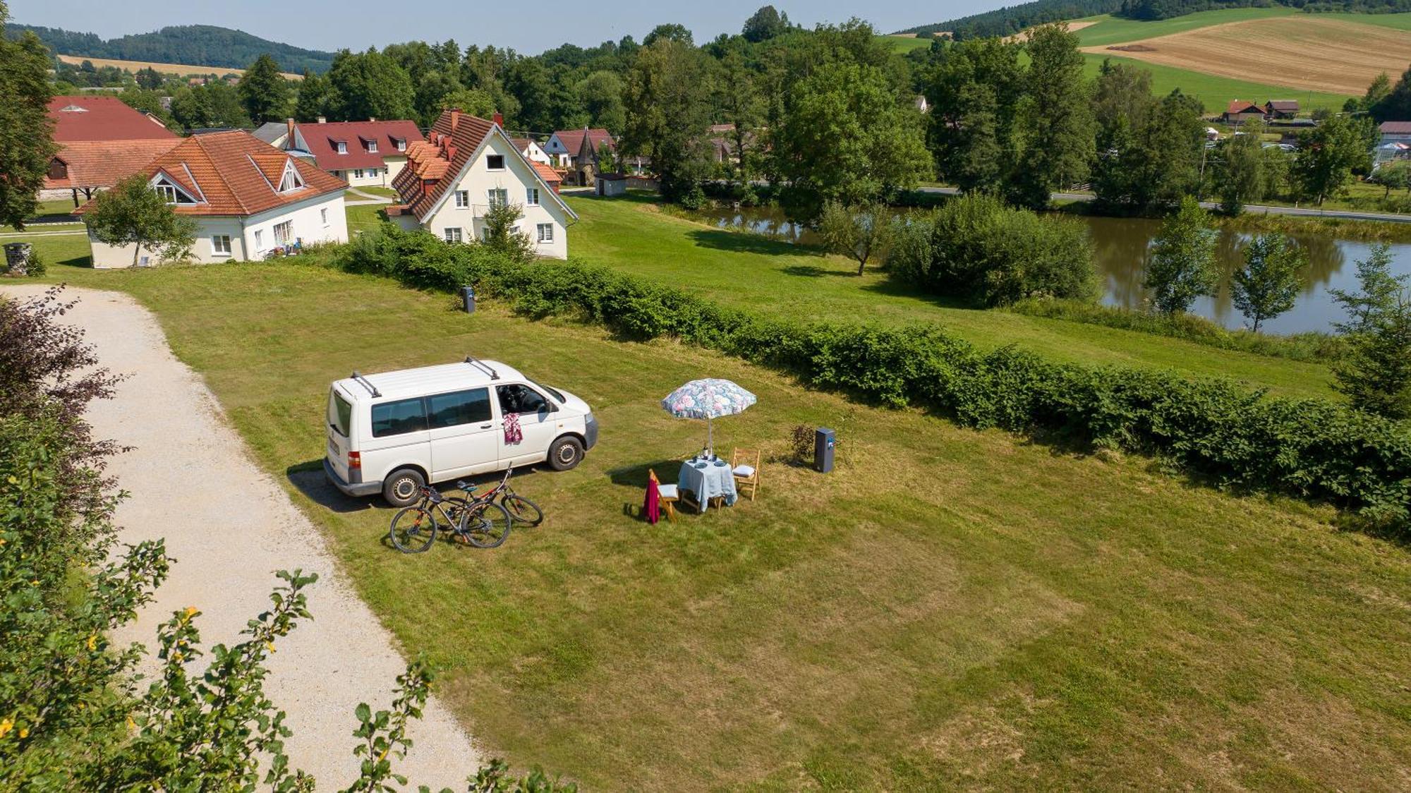 La Boheme Lodges And Glamping Vrhavec Екстер'єр фото